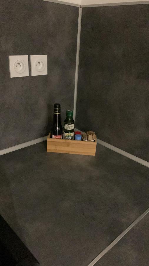 Appartement Rue De Provence アヴィニョン エクステリア 写真